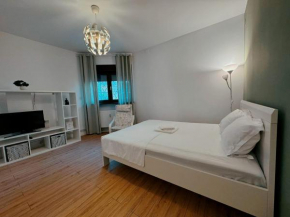 Abbey Inn Romana